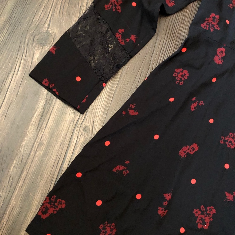 ๐บ Express Dress ๐ โค๏ธ - Picture 3 of 3